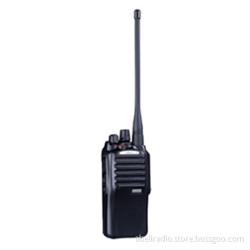 Handheld two way radio walkie talkie